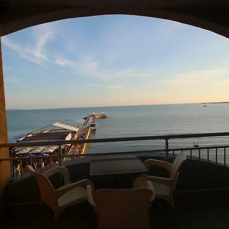 Klebrido Hotel Durrës