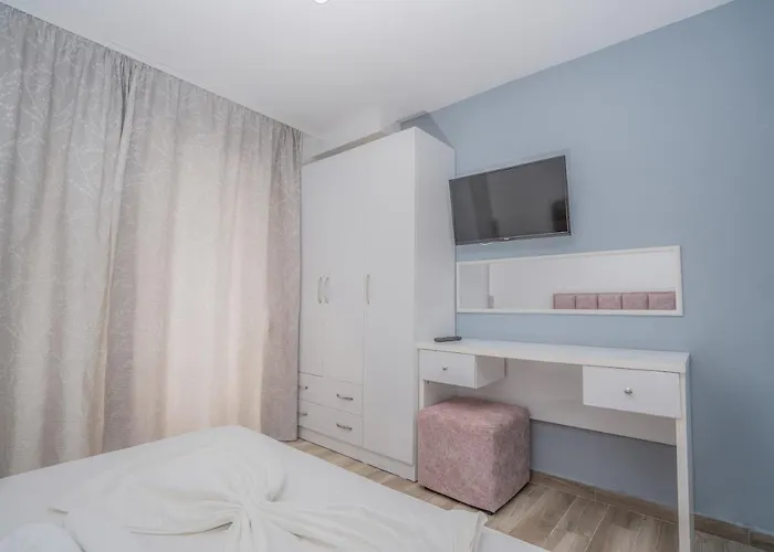 Klebrido 3*